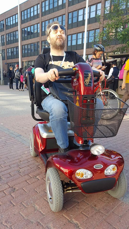 21208442_10155721592073628_1693974195_n